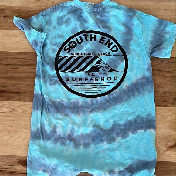 Gorgeous tie-dye T-shirt, from South End Surf Shop in NC - Picture 6 of 6